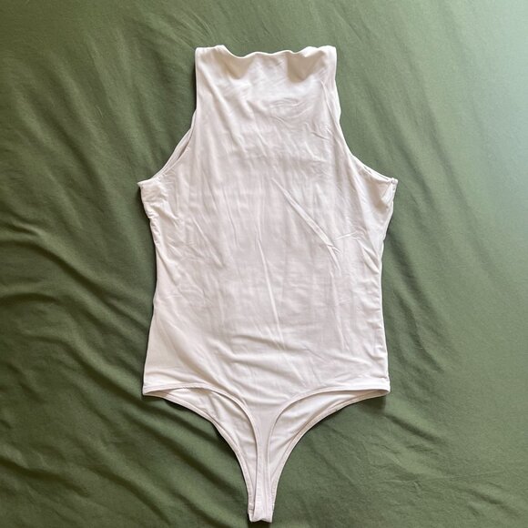 Abercrombie Cotton Seamless Fabric Crew Tank Bodysuit - Picture 4 of 5